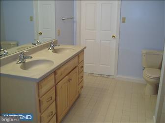 528 Cushmore Road Southampton, PA 18966 - Photo 5 of 6 Gallery Image 5