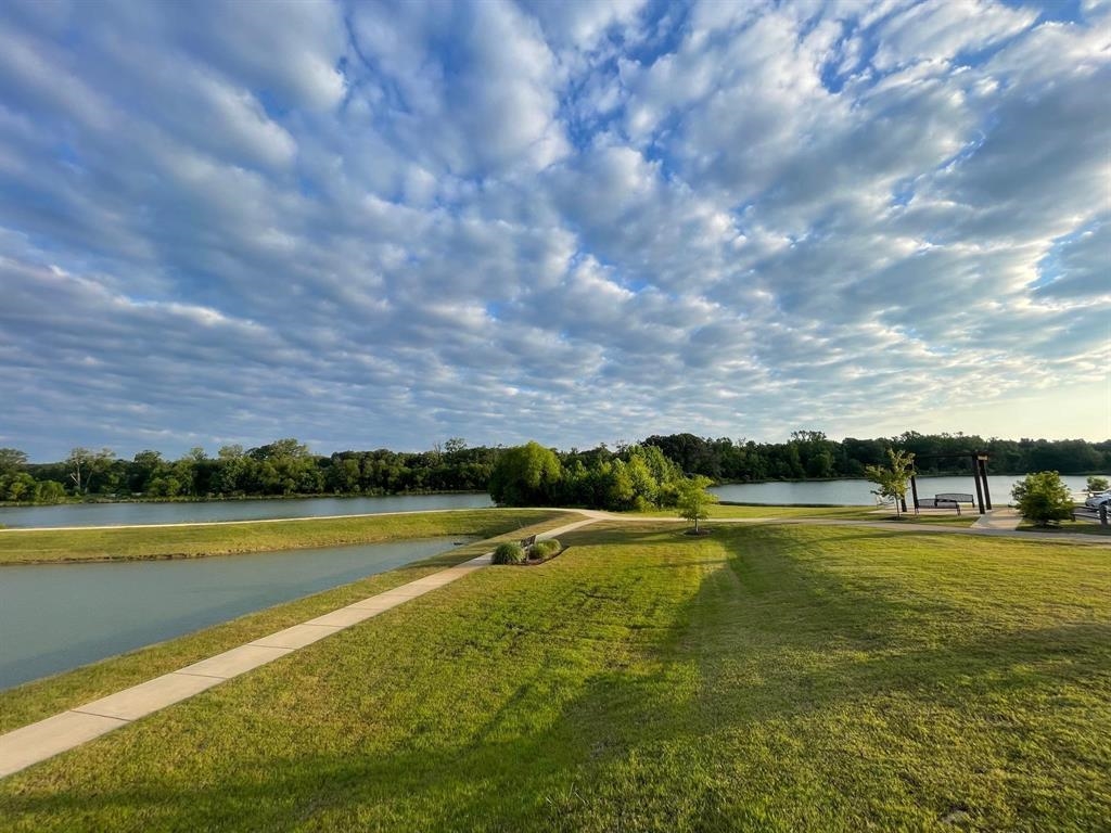 6437 Rutherford Circle Arlington, TN 38002 - Photo 40 of 40 View of home's community featuring a water view and a yard