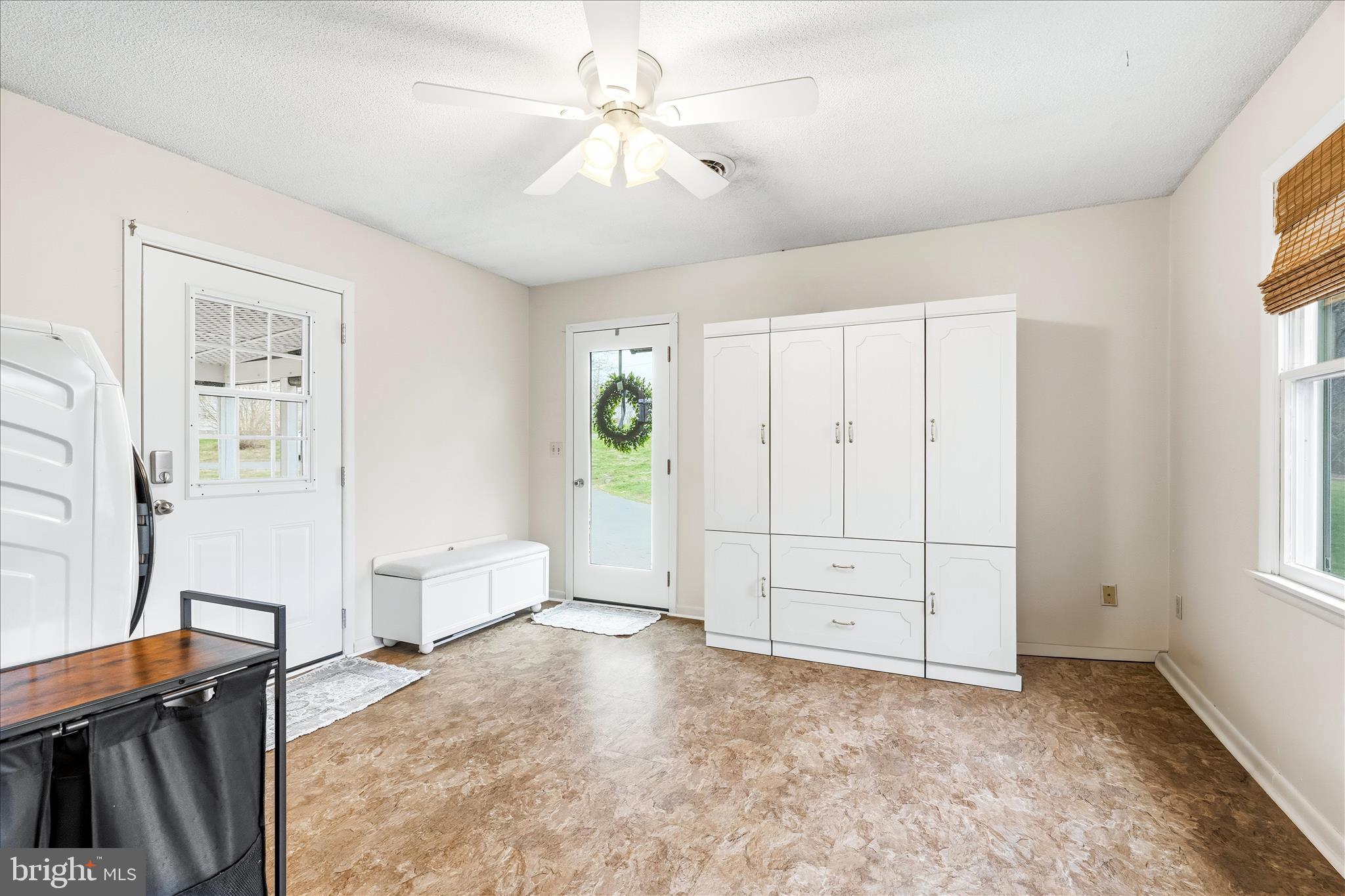 1373 Lost Road Martinsburg, WV 25403 - Photo 20 of 65 1373 Lost Rd-022