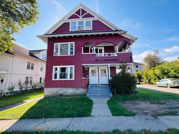 $864,900 | 23 Woodford Street, Worcester, MA 01604