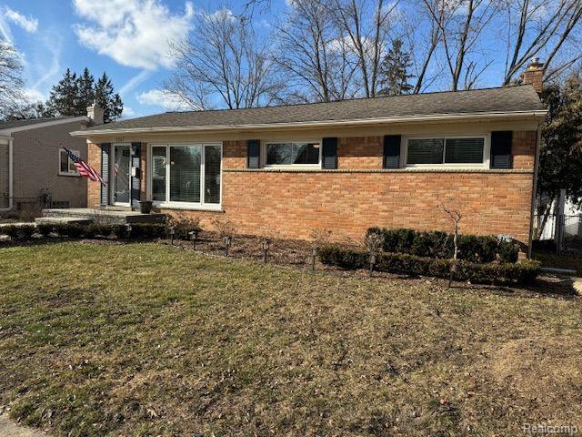 1247 Maple Drive Rochester, MI 48307 - Photo 4 of 61