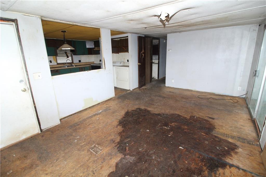 312 South Roena Street Indianapolis, IN 46241 - Photo 8 of 29 Gallery Image 8