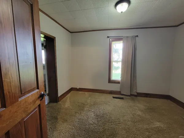 $304,900 | 2649 County Road 34, Auburn, IN 46706