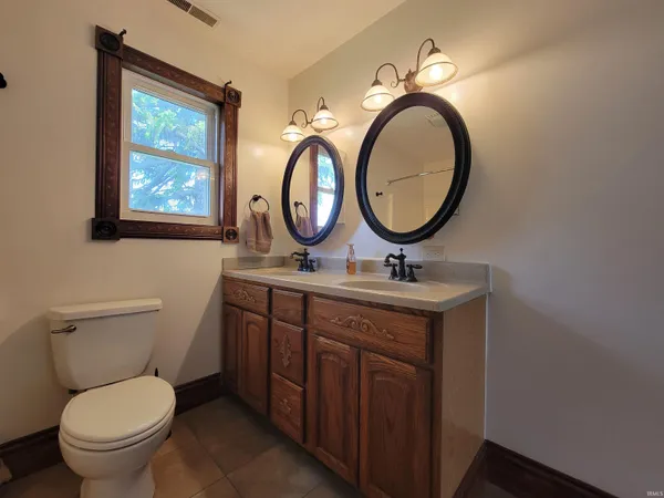 $304,900 | 2649 County Road 34, Auburn, IN 46706