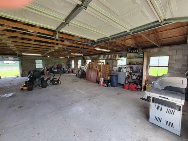 $304,900 | 2649 County Road 34, Auburn, IN 46706