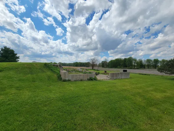 $304,900 | 2649 County Road 34, Auburn, IN 46706
