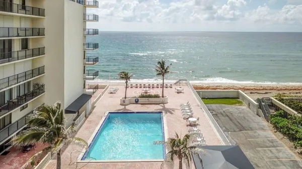 $3,500 | 3456 South Ocean Boulevard, Unit 705, Palm Beach, FL 33480