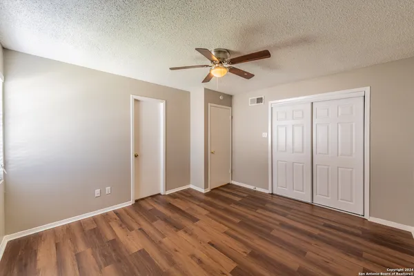 $1,100 | 554 Dukeway, Unit 1, Universal City, TX 78148