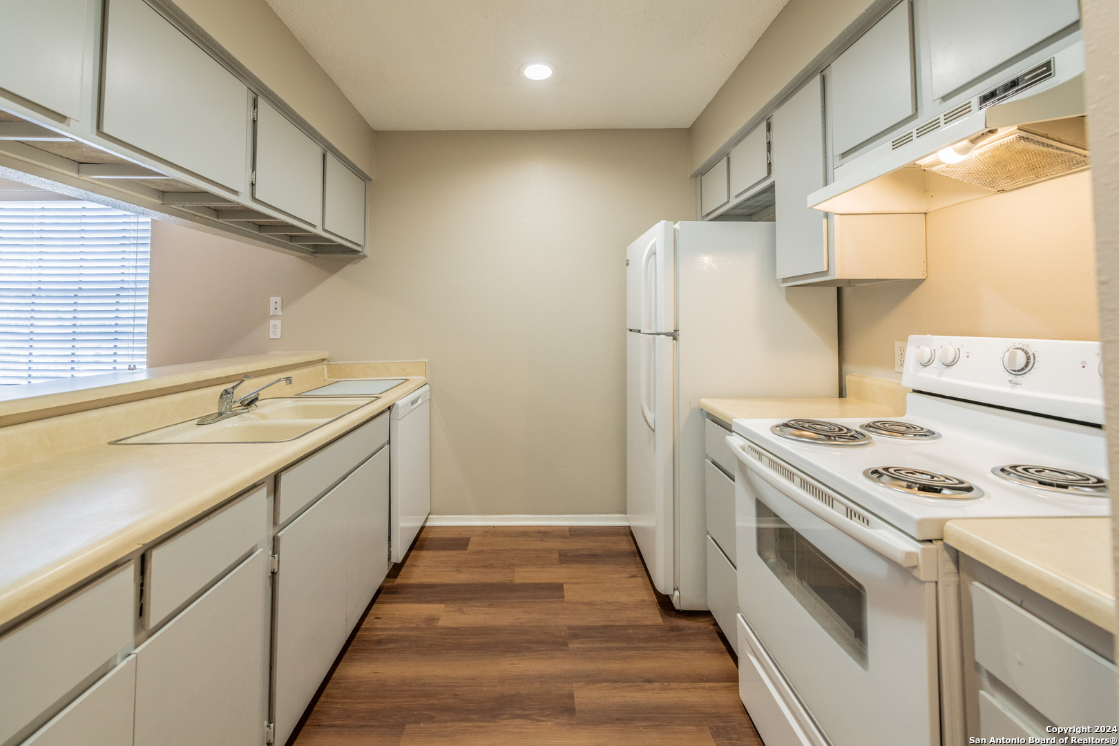 554 Dukeway, Unit 1 Universal City, TX 78148 - Photo 7 of 22