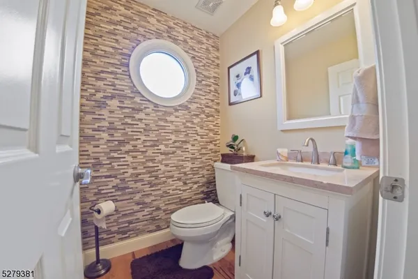 $4,500 | 78 Kent Drive, Roseland, NJ 07068