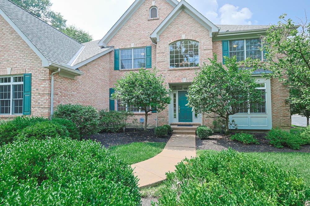 7859 Keller Road Cincinnati, OH 45243 - Photo 2 of 63