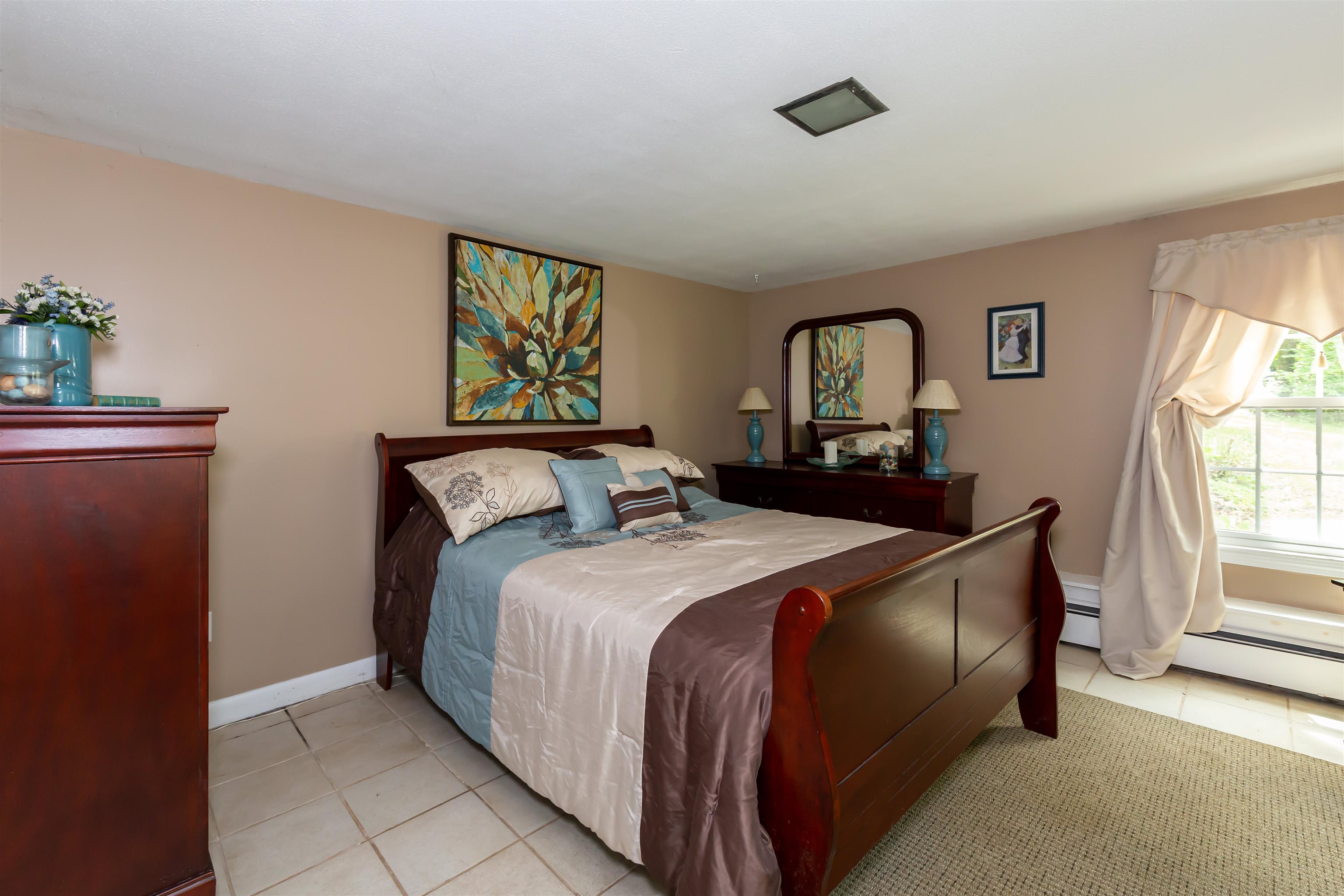366 Osgood Road Milford, NH 03055 - Photo 22 of 40 Gallery Image 22
