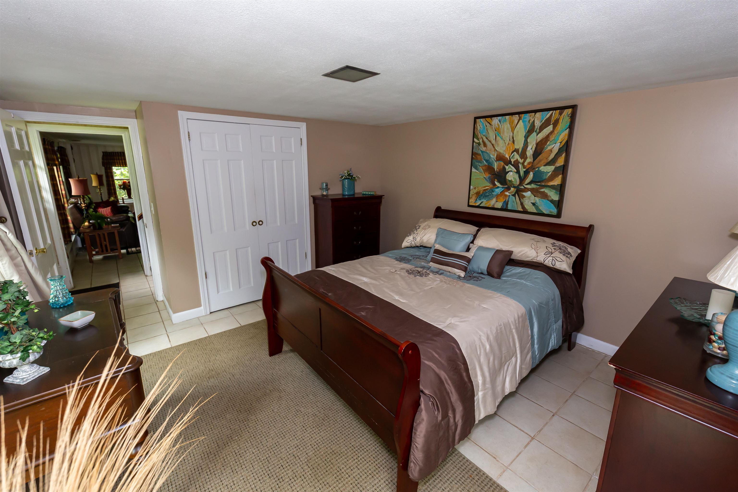 366 Osgood Road Milford, NH 03055 - Photo 23 of 40 Gallery Image 23