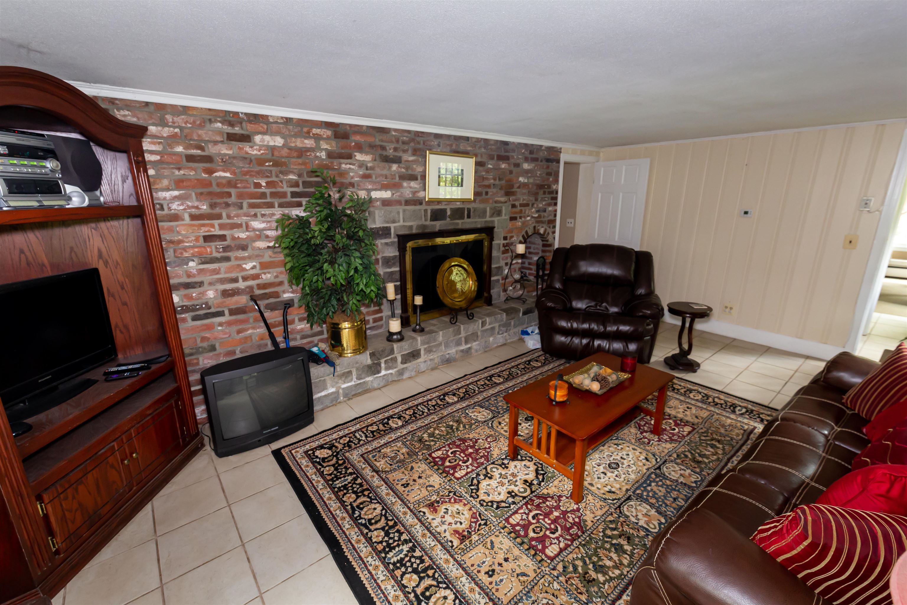 366 Osgood Road Milford, NH 03055 - Photo 27 of 40 Gallery Image 27