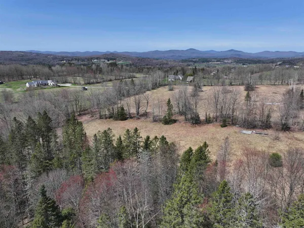 $385,000 | 435 North Road, Lancaster, NH 03584