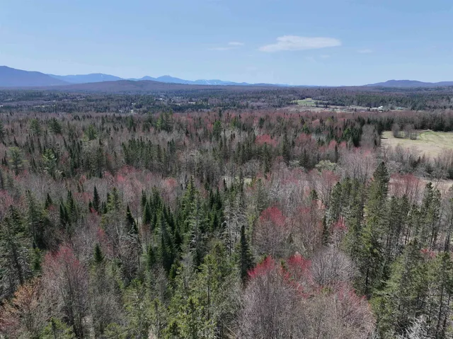 $499,000 | 435 North Road, Lancaster, NH 03584