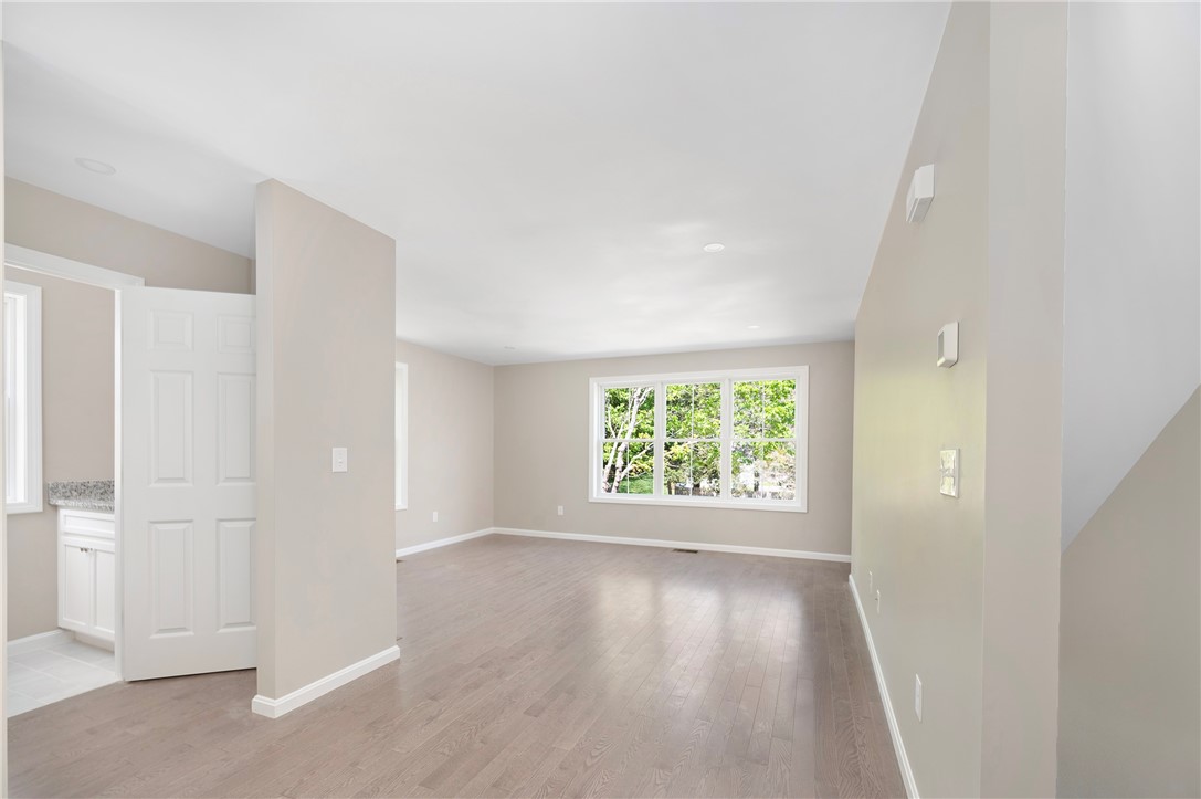 40 Farnum Pike, Unit 4 Smithfield, RI 02917 - Photo 25 of 34