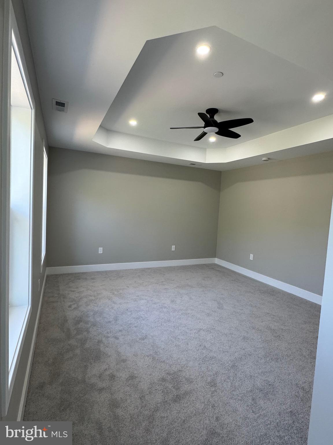 3706 South Mountain Road Knoxville, MD 21758 - Photo 5 of 12 a view of an empty room