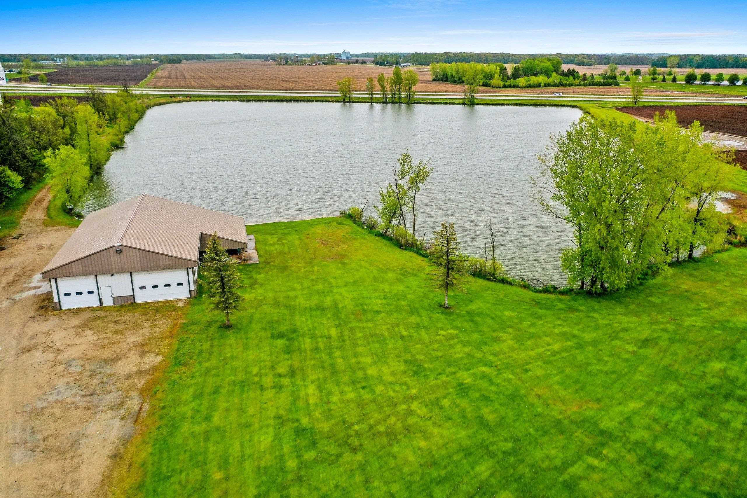 5910 Old Highway Green Bay, WI 54313 - Photo 11 of 15