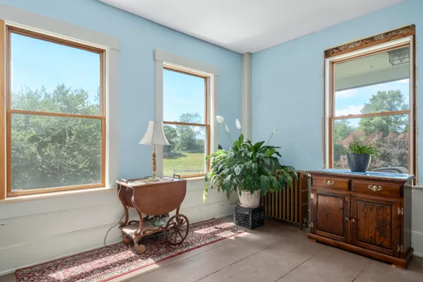 $875,000 | 627 Western Road, Warren, ME 04864