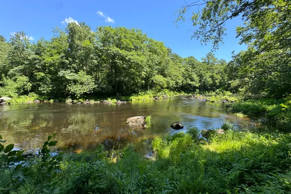 $875,000 | 627 Western Road, Warren, ME 04864