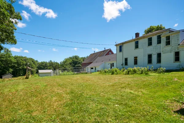 $875,000 | 627 Western Road, Warren, ME 04864