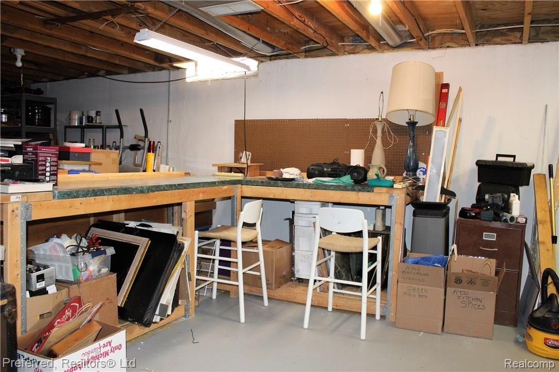 42949 Arlington Road Canton, MI 48187 - Photo 24 of 26 Basement Workshop 2.JPG