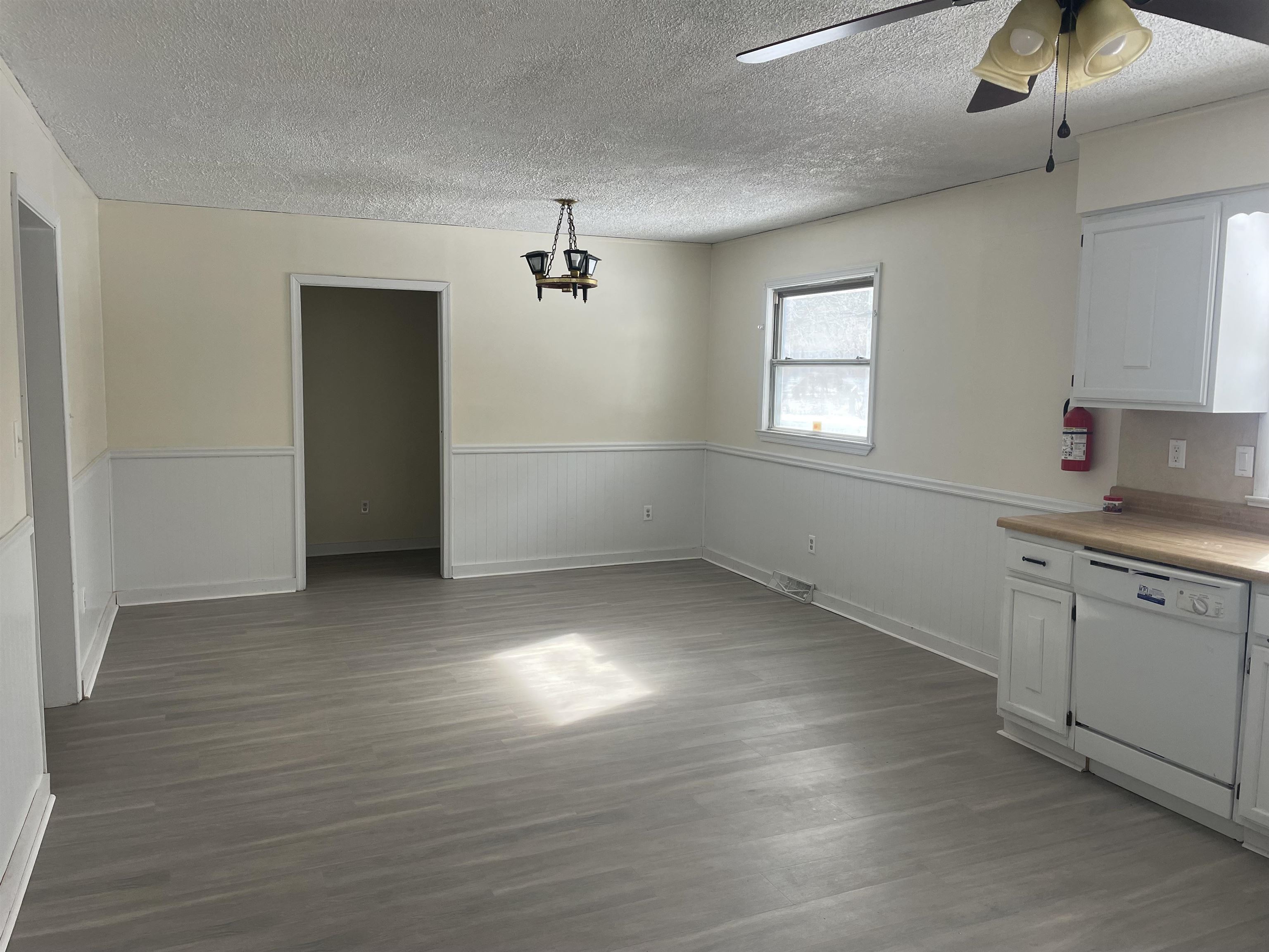 680 Ramah Road Millville, NJ 08332 - Photo 4 of 31 Gallery Image 4