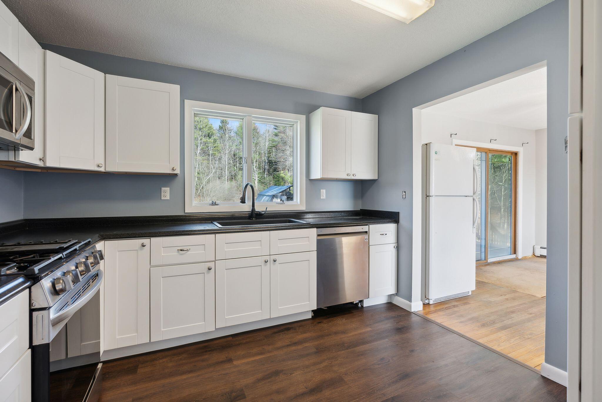 239 Casco Road Brunswick, ME 04011 - Photo 21 of 43 239 Casco Rd