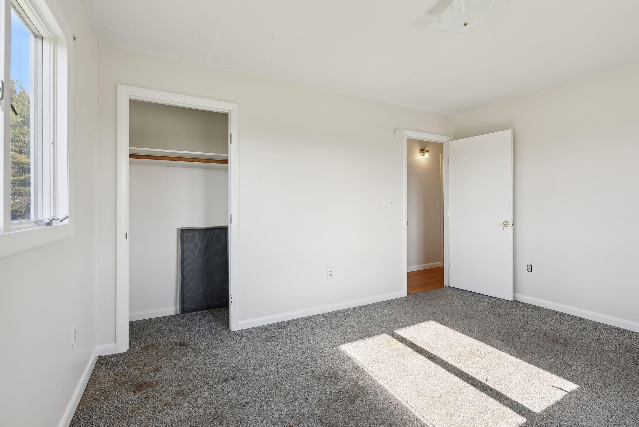 239 Casco Road Brunswick, ME 04011 - Photo 29 of 43 239 Casco Rd