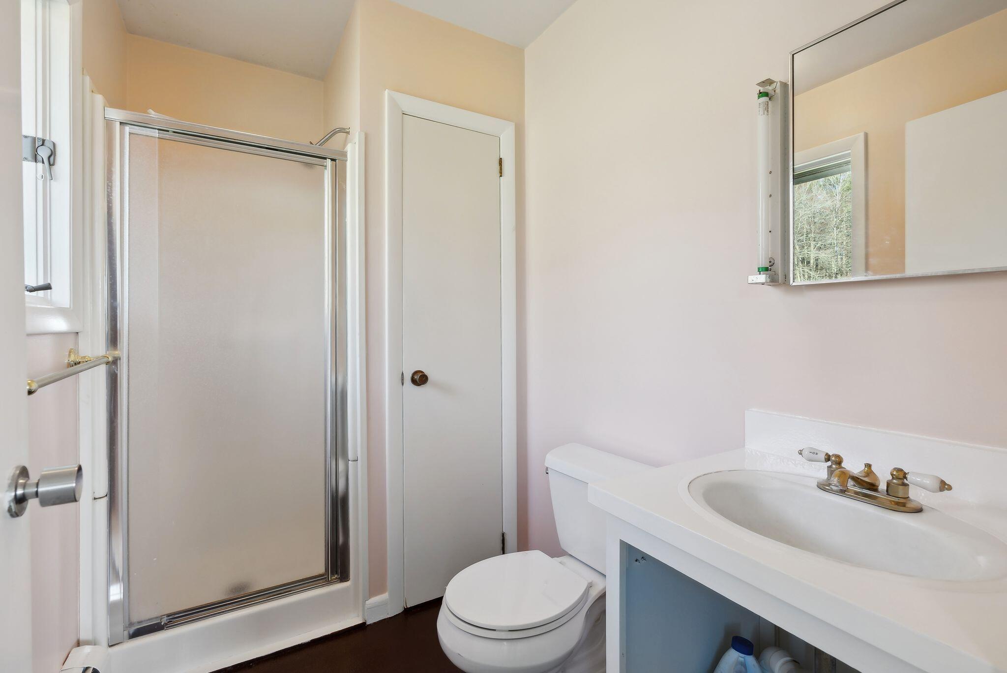 239 Casco Road Brunswick, ME 04011 - Photo 32 of 43 239 Casco Rd