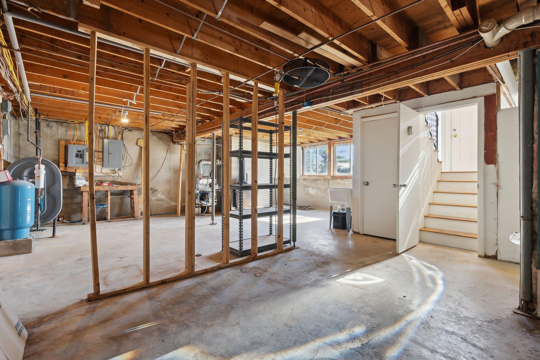 239 Casco Road Brunswick, ME 04011 - Photo 33 of 43 239 Casco Rd