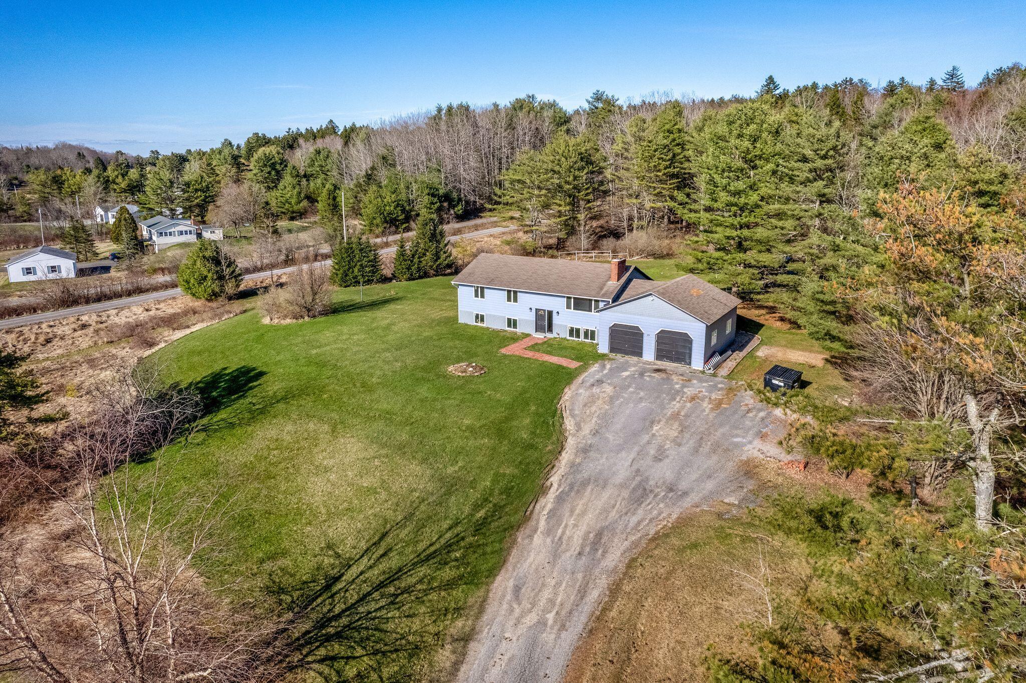 239 Casco Road Brunswick, ME 04011 - Photo 6 of 43 239 Casco Rd