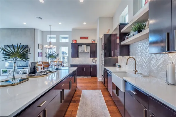 $839,000 | 13522 Galleria Circle, Austin, TX 78738