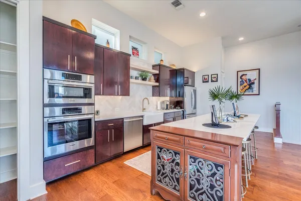 $839,000 | 13522 Galleria Circle, Austin, TX 78738