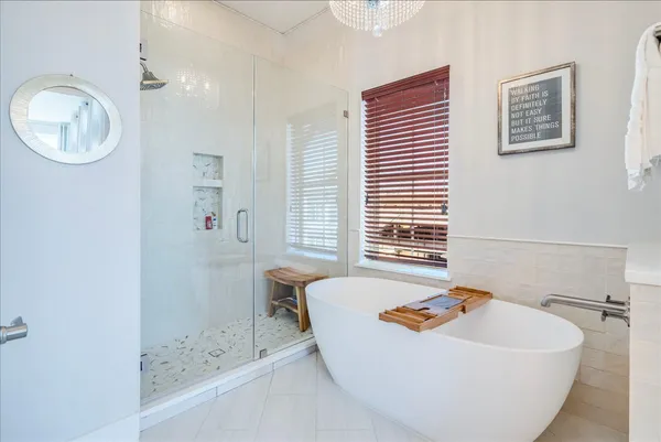 $839,000 | 13522 Galleria Circle, Austin, TX 78738