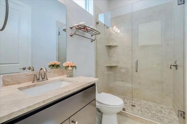 $839,000 | 13522 Galleria Circle, Austin, TX 78738