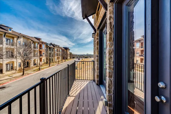 $839,000 | 13522 Galleria Circle, Austin, TX 78738