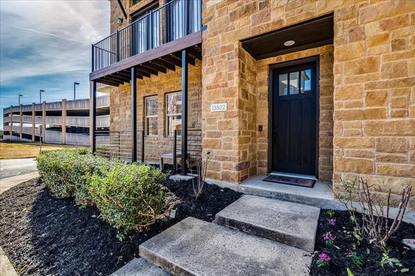 $839,000 | 13522 Galleria Circle, Austin, TX 78738