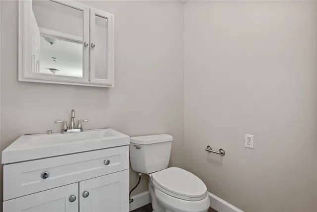 a view of a back yard of the house