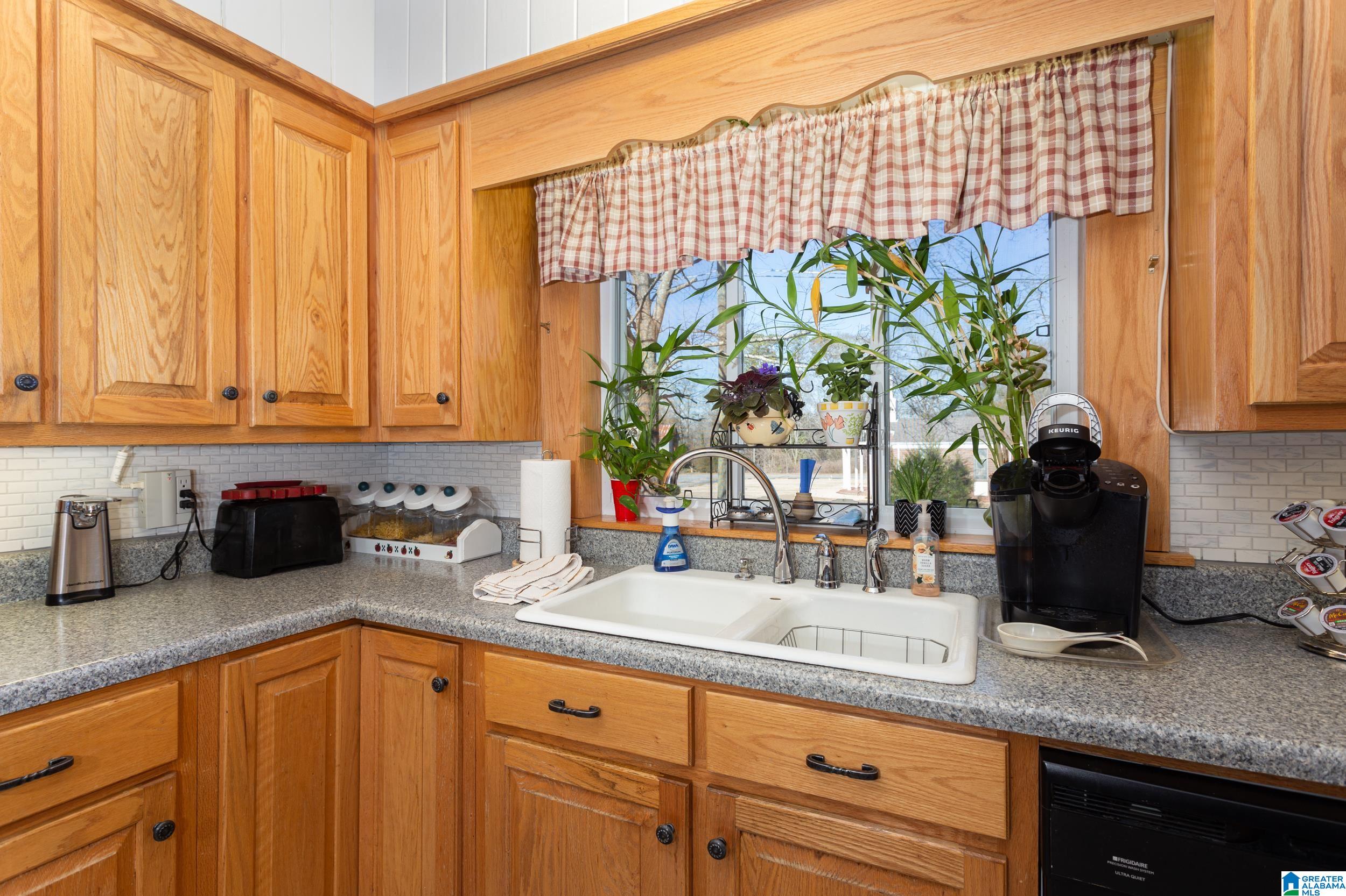 61 Chestnut Street Lincoln, AL 35096 - Photo 22 of 45