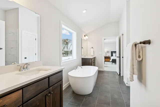 $835,000 | 4720 131st Avenue Northeast, Blaine, MN 55449