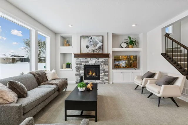 $835,000 | 4720 131st Avenue Northeast, Blaine, MN 55449