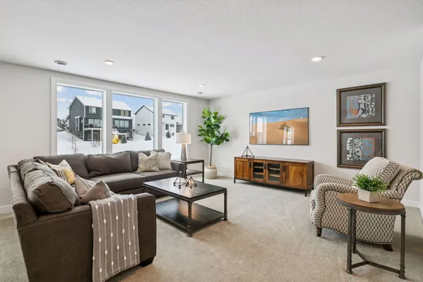 $835,000 | 4720 131st Avenue Northeast, Blaine, MN 55449