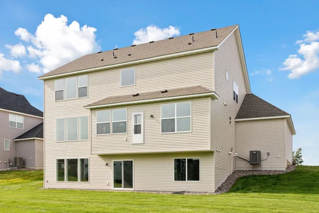 $835,000 | 4720 131st Avenue Northeast, Blaine, MN 55449