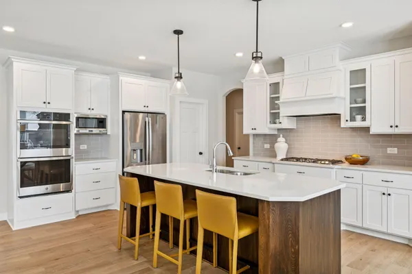 $835,000 | 4720 131st Avenue Northeast, Blaine, MN 55449