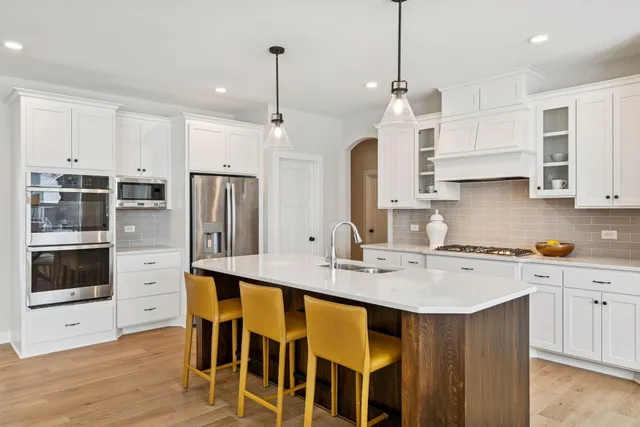 $835,000 | 4720 131st Avenue Northeast, Blaine, MN 55449