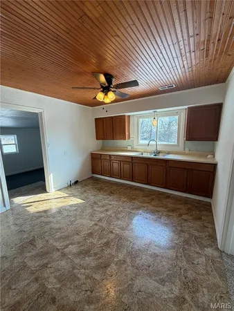 $99,000 | 811 2nd Street West, Scott City, MO 63780