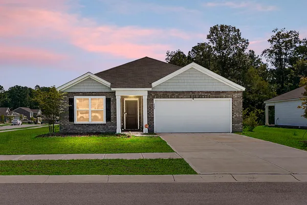 $330,000 | 500 Shady Maple Street, Moncks Corner, SC 29461