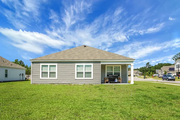 $330,000 | 500 Shady Maple Street, Moncks Corner, SC 29461